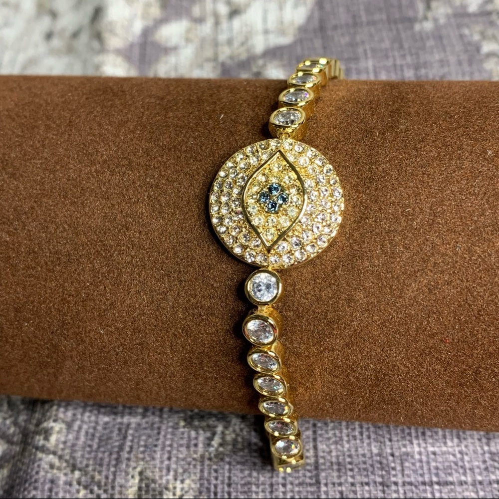 Cat Eye Rhinestone Bracelet